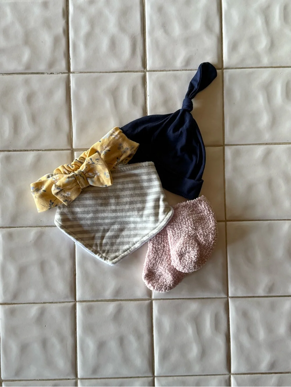 (3 mo) baby clothing & accessory bundle!